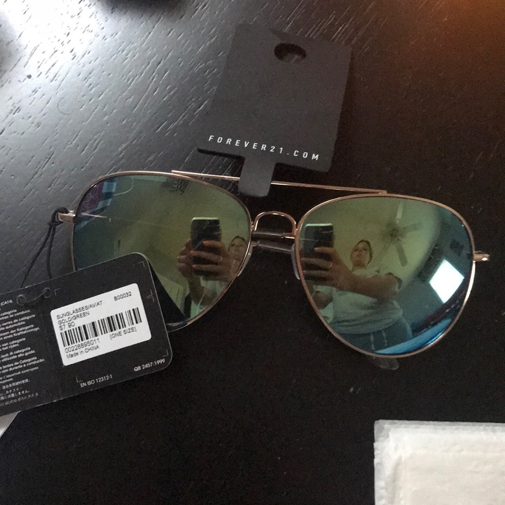 Forever 21 aviators new with tag